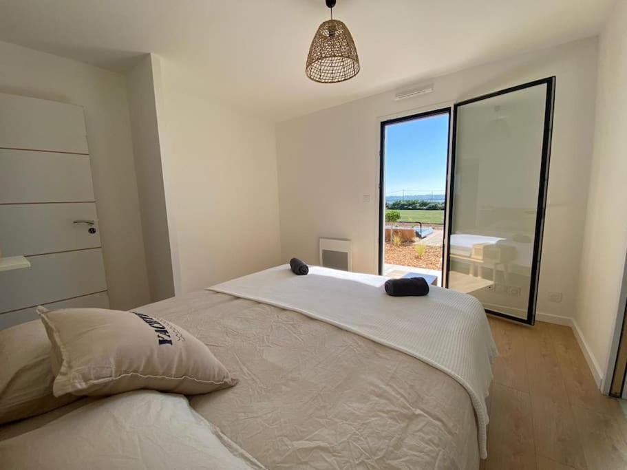 Villa Neuve Pour 6 Personnes Avec Spa Carantec Exterior foto